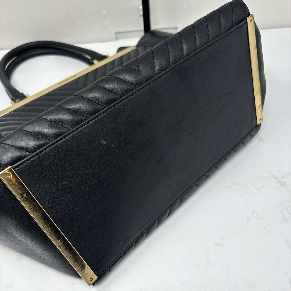 Michael Kors Black Chevron Quilted Leather Tote Satchel Gold Hardware Large - Picture 12 of 12